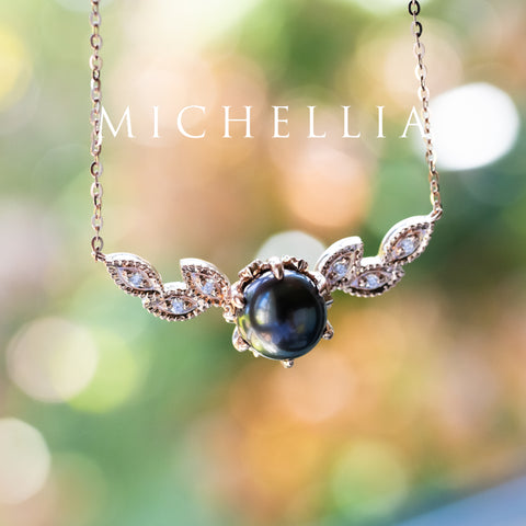 [Dahlia] Floral Leaf Necklace in Akoya Pearl Necklace michelliafinejewelry   