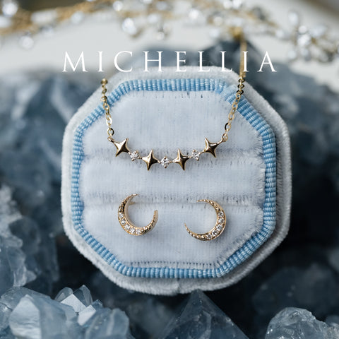 [Divina] Diamond Crescent Moon Solid Gold Earrings Earrings michelliafinejewelry