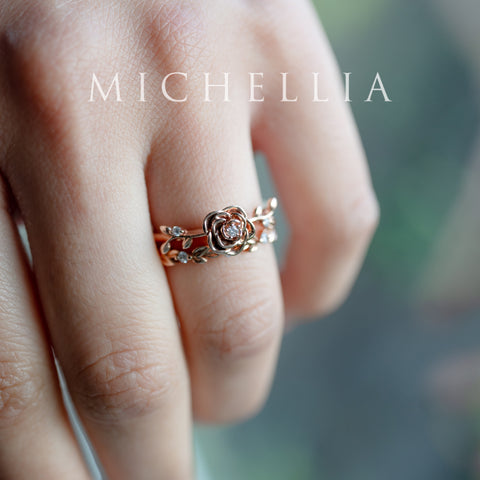 [Briar] The Petite Parisian Garden Vine Wedding Band in Natural Diamond