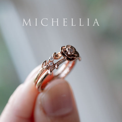 [Briar] The Petite Parisian Garden Vine Wedding Band in Natural Diamond