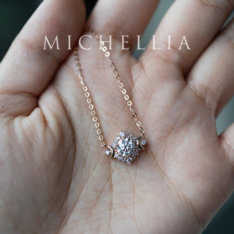 [Selene] Limited Edition Moon Goddess IGI Certified Diamond Necklace