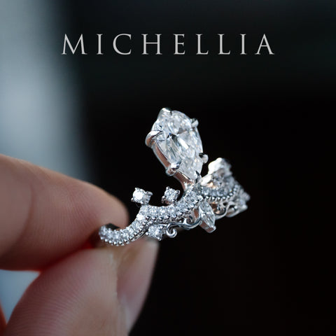 [Antoinette] Vintage Chandelier Engagement Ring in Diamond / Moissanite