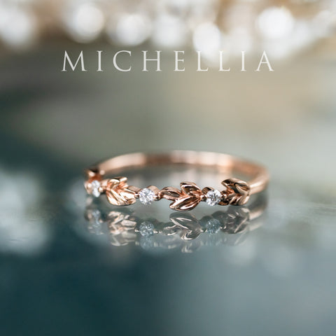 [Briar] The Petite Parisian Garden Vine Wedding Band in Natural Diamond