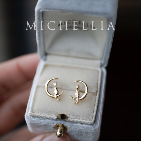 [Mitsuki] Limited Edition Cat and Crescent Moon Earrings, Solid Gold or Sterling Silver