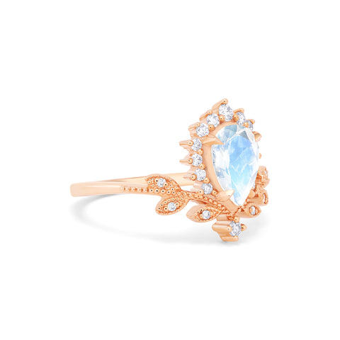 [Isadora] Vintage Woodland Queen Pear Engagement Ring in Moonstone Women's Ring michelliafinejewelry   