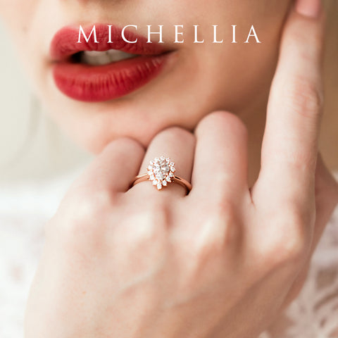 [Camellia] Vinage Bloom Pear Cut Necklace in Moissanite / Diamond Necklace michelliafinejewelry   