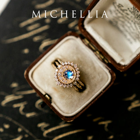 [Luna] Crescent Moon Ring in Akoya Pearl Women's Ring michelliafinejewelry   