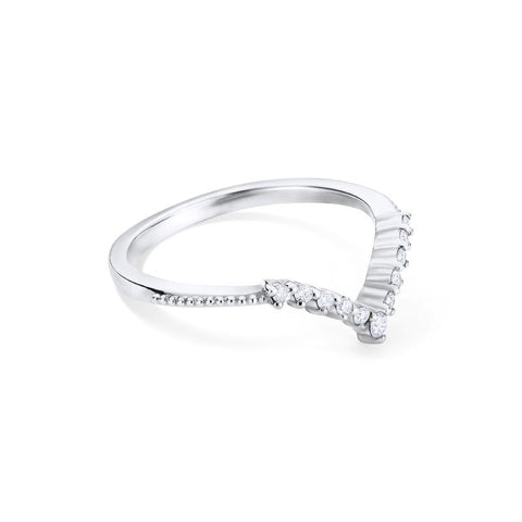 [Elise] Curved Chevron Diamond Band Wedding Band michelliafinejewelry   