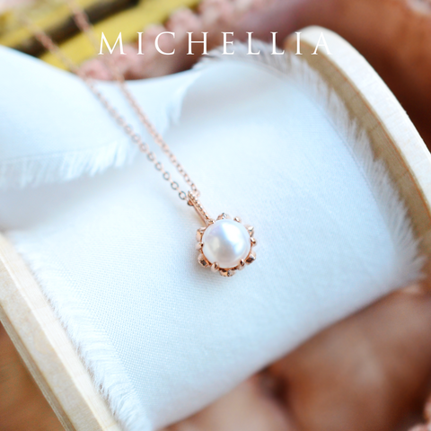 [Eden] Floral Solitaire Necklace in Akoya Pearl Necklace michelliafinejewelry   
