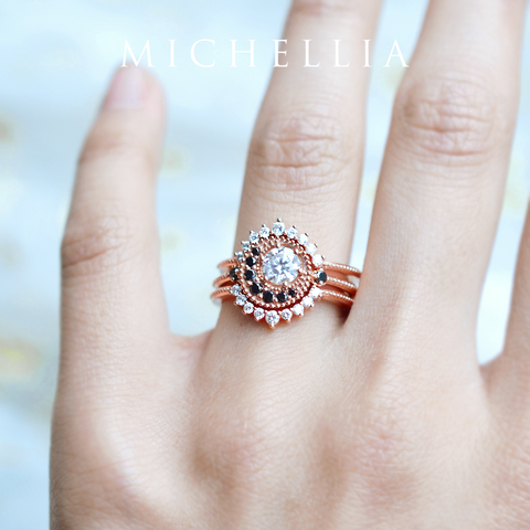 [Luna] Crescent Moon Engagement Ring in Diamond / Moissanite Women's Ring michelliafinejewelry   