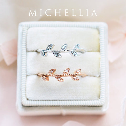 [Sylvia] Petite Leaf Band Wedding Band michelliafinejewelry   