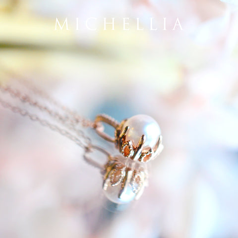 [Eden] Floral Solitaire Necklace in Akoya Pearl Necklace michelliafinejewelry   