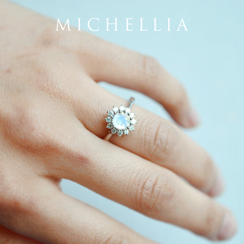 [Rosalie] Vintage Bloom Ring in Moonstone Women's Ring michelliafinejewelry   