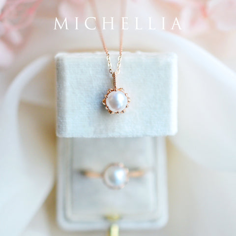 [Eden] Floral Solitaire Necklace in Akoya Pearl Necklace michelliafinejewelry   