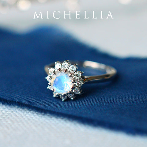 [Rosalie] Vintage Bloom Ring in Moonstone Women's Ring michelliafinejewelry   