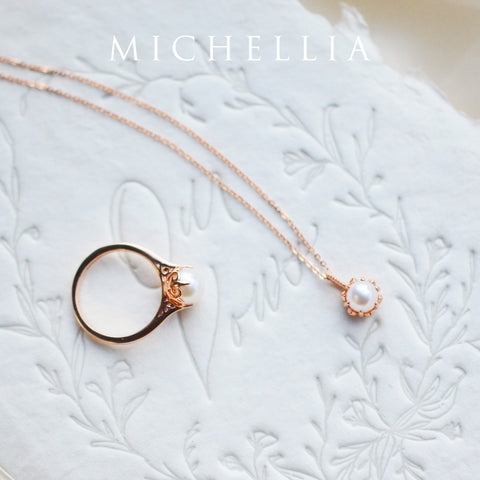 [Eden] Floral Solitaire Necklace in Akoya Pearl Necklace michelliafinejewelry   