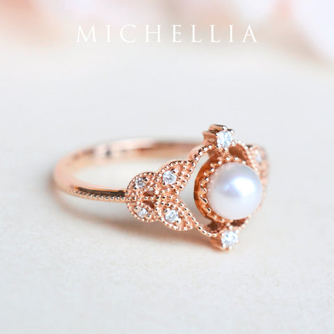 [Adeline] Vintage Rose Ring in Akoya Pearl Women's Ring michelliafinejewelry   