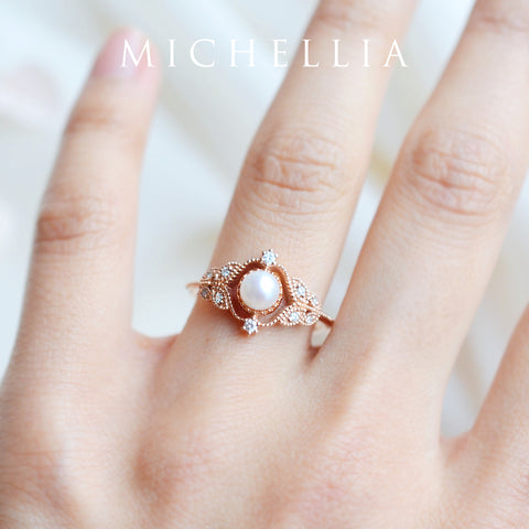 [Adeline] Vintage Rose Ring in Akoya Pearl Women's Ring michelliafinejewelry   
