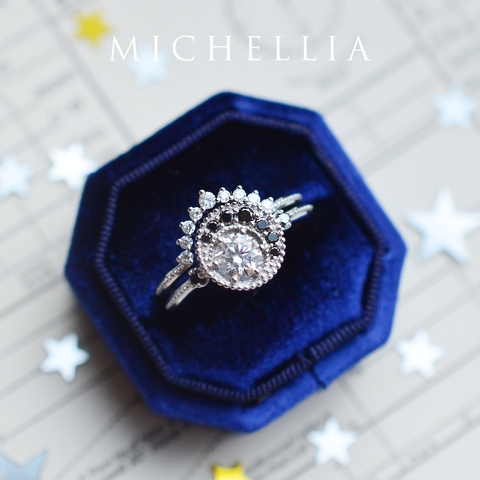 [Luna] Crescent Moon Engagement Ring in Diamond / Moissanite Women's Ring michelliafinejewelry   