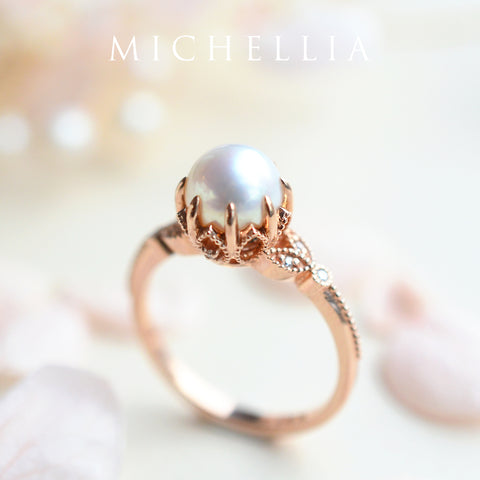 [Evanthe] Vintage Floral Engagement Ring in Akoya Pearl Women's Ring michelliafinejewelry   