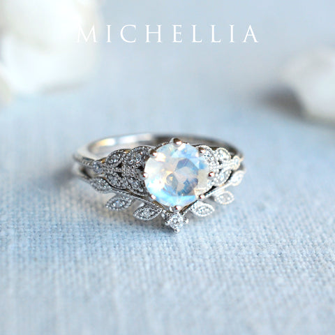 [Kerensa] Classic Floral Ring in Moonstone Women's Ring michelliafinejewelry   