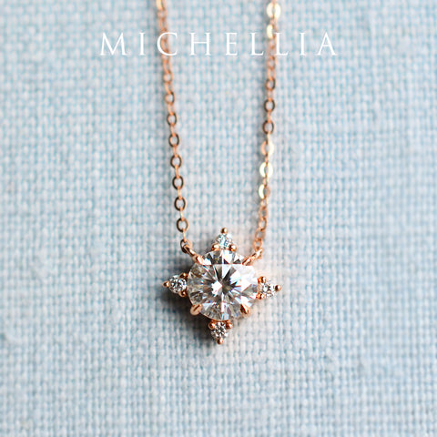 [Polaris] North Star Necklace in Moonstone Necklace michelliafinejewelry   