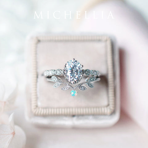 [Evelina] Vintage Classic Crown Oval Engagement Ring in Diamond / Moissanite Women's Ring michelliafinejewelry   