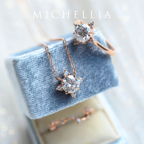 [Polaris] North Star Necklace in Moonstone Necklace michelliafinejewelry   