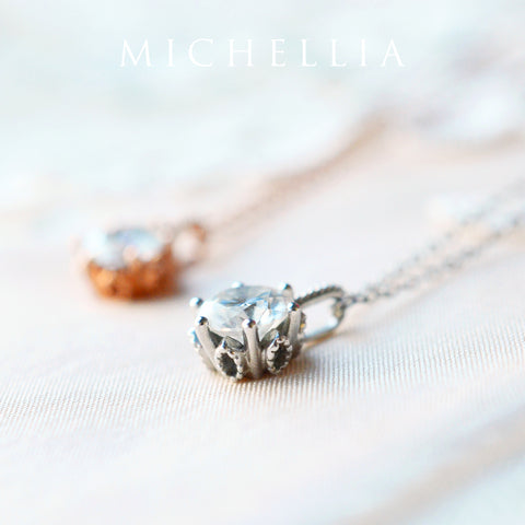 [Eden] Floral Solitaire Necklace in Diamond / Moissanite Necklace michelliafinejewelry
