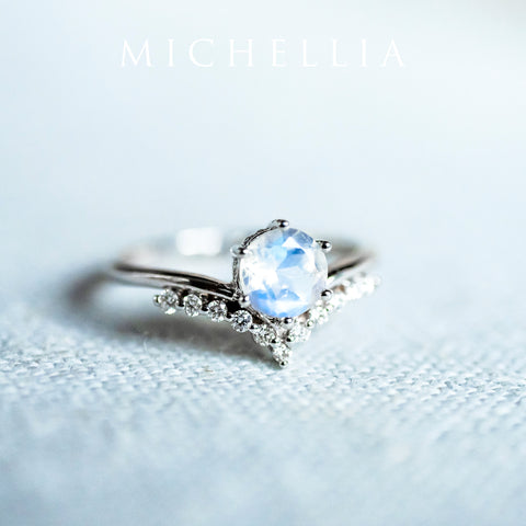 [Diane] Moonwake Ring in Moonstone Women's Ring michelliafinejewelry   