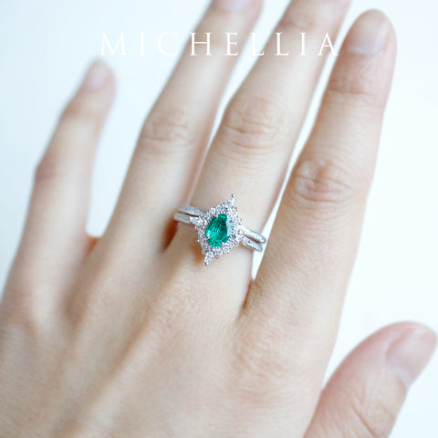 [Alessandra] Art Deco Oval Cut Ring in Lab Emerald Women's Ring michelliafinejewelry   