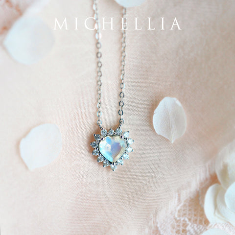 [Cordelia] Heart of the Sea Necklace in Moonstone Necklace michelliafinejewelry   