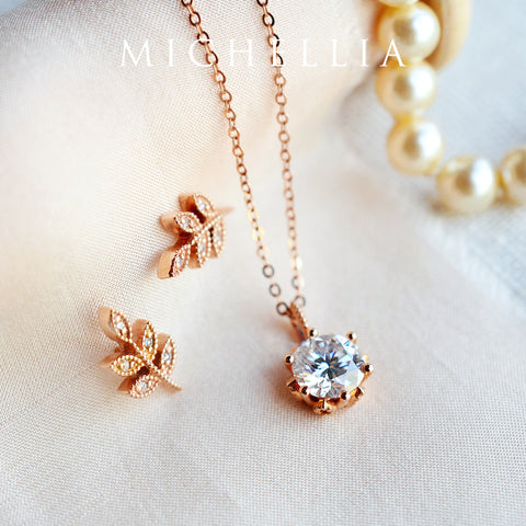 [Eden] Floral Solitaire Necklace in Morganite Necklace michelliafinejewelry   