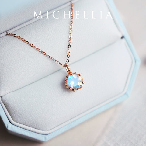 [Eden] Floral Solitaire Necklace in Moonstone Necklace michelliafinejewelry   