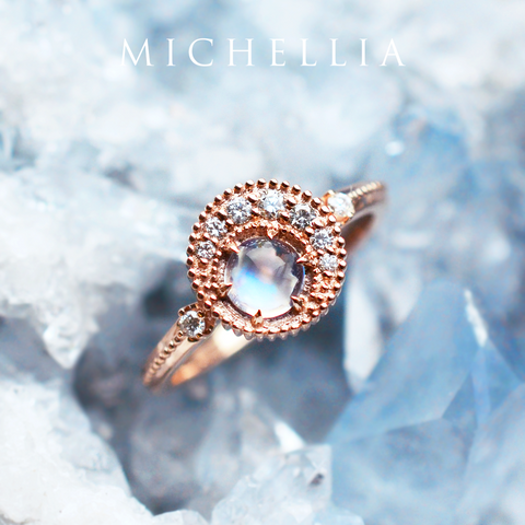 [Luna] Crescent Moon Necklace in Moonstone Necklace michelliafinejewelry   