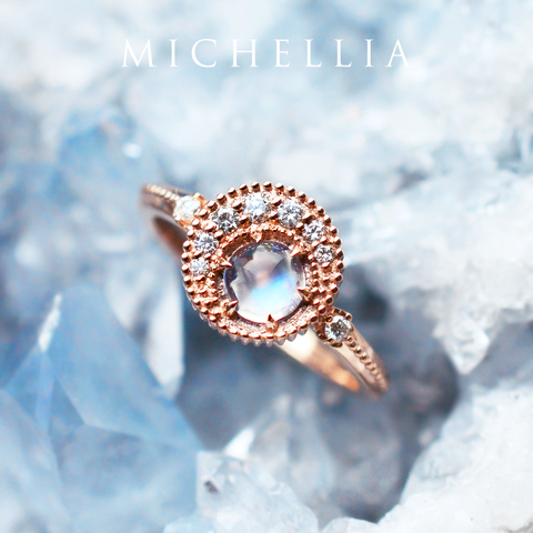 [Luna] Crescent Moon Ring in Akoya Pearl Women's Ring michelliafinejewelry   