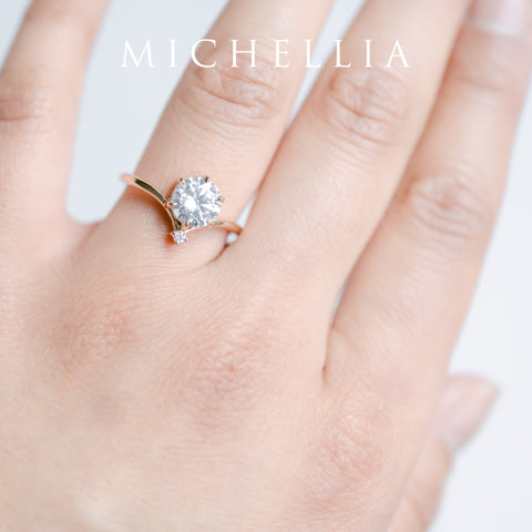 [Aisha] Moonrise Engagement Ring in Diamond / Moissanite Women's Ring michelliafinejewelry   