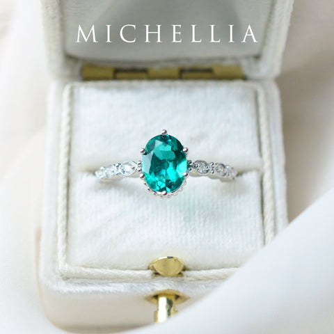 [Evelina] Vintage Classic Crown Oval Engagement Ring in Emerald Women's Ring michelliafinejewelry
