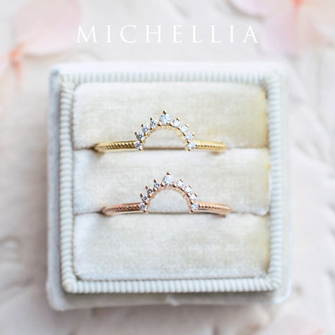 [Lia] 9-Diamond Classic Oval Crown Band Wedding Band michelliafinejewelry   