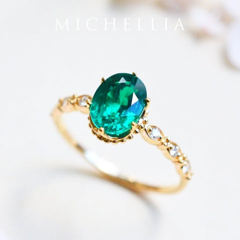 [Evelina] Vintage Classic Crown Oval Engagement Ring in Emerald Women's Ring michelliafinejewelry