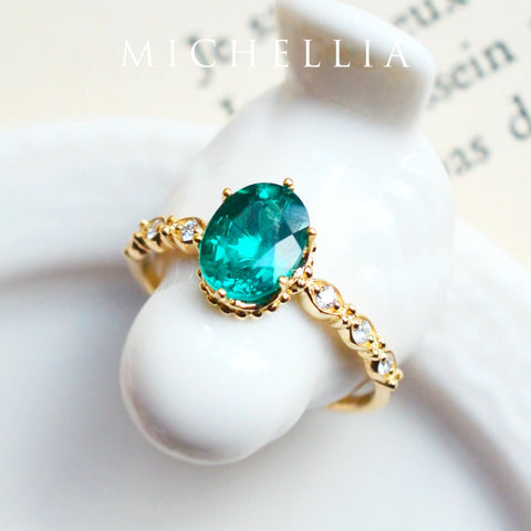 [Evelina] Vintage Classic Crown Oval Engagement Ring in Emerald Women's Ring michelliafinejewelry