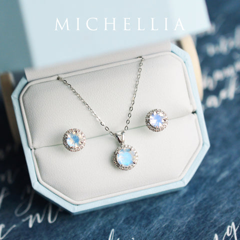 [Nova] Petite Halo Diamond Earrings in Moonstone Earrings michelliafinejewelry   