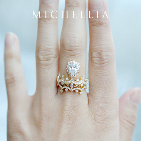 [Angelique] Venetian Crown Engagement Ring in Moonstone Women's Ring michelliafinejewelry