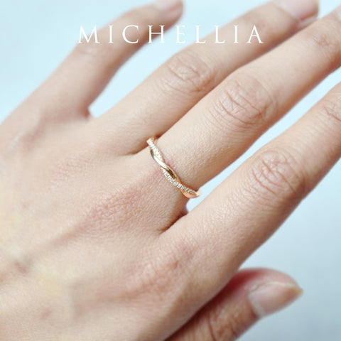 [Rhea] Twisted Infinity Diamond Band Wedding Band michelliafinejewelry