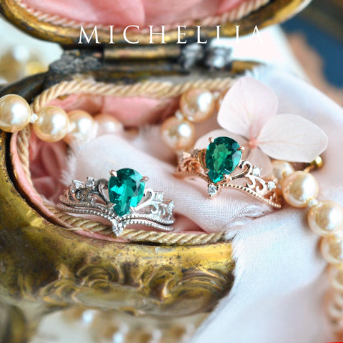 [Veronica] Vintage Crown Pear Engagement  Ring in Emerald Women's Ring michelliafinejewelry   