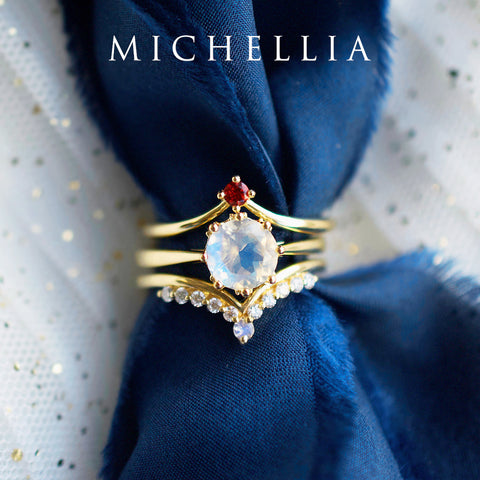 [Cassandra] Vintage Crown Solitaire Ring in Moonstone Women's Ring michelliafinejewelry   