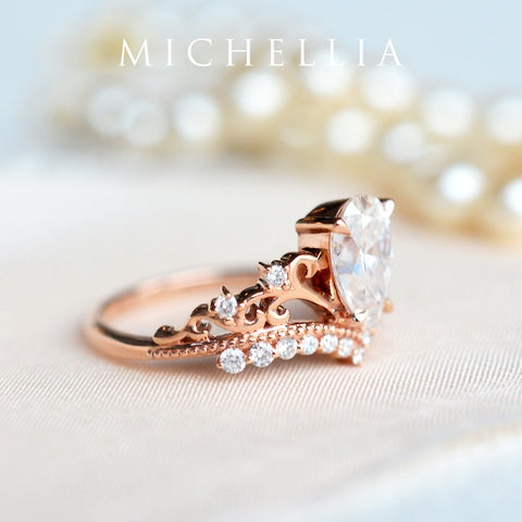 [Francesca] Heirloom Crown Pear Cut Engagement Ring in Diamond / Moissanite Women's Ring michelliafinejewelry   