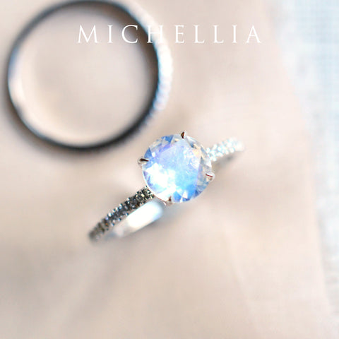 [Celia] Modern Classic Solitaire Ring in Moonstone Women's Ring michelliafinejewelry   