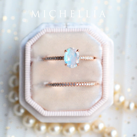 [Elaine] Modern Classic Oval Solitaire Ring in Moonstone Women's Ring michelliafinejewelry   