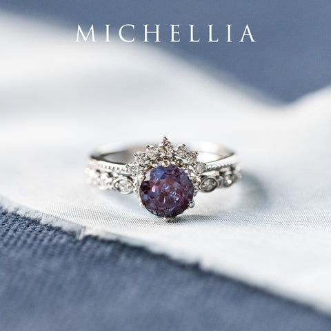 [Eva] 7-Diamond Classic Crown Band Wedding Band michelliafinejewelry   